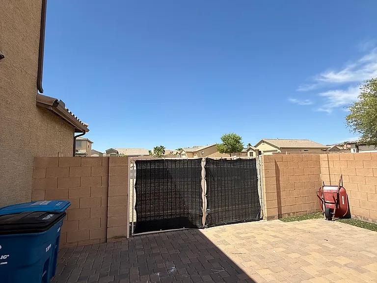 1810 E Chestnut Blvd — Photo 20