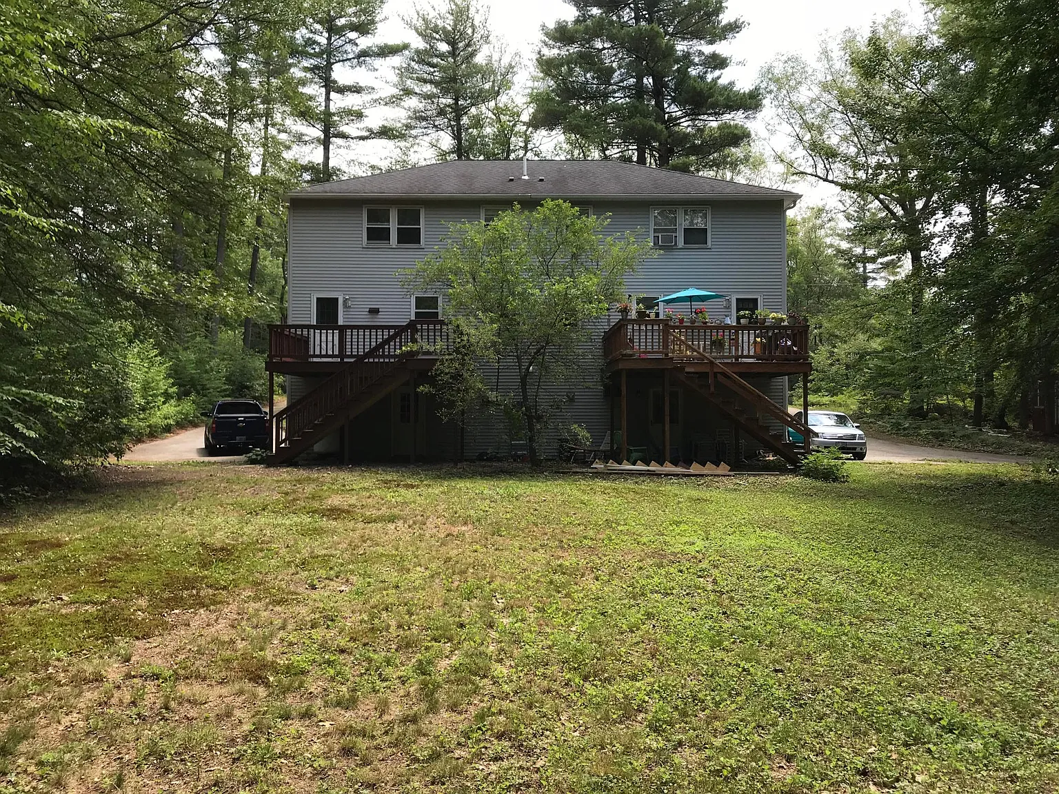 2 bed, 1.5 bath, 1440 sqft, $2,200 — Photo 2
