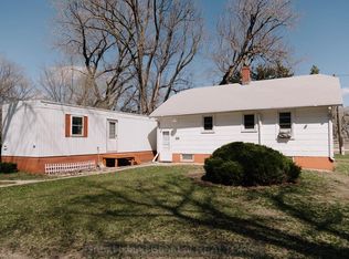 7457 W Abbott Rd, Grand Island, NE 68803