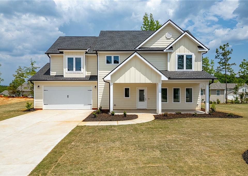 1st image of 104 Boulder Dr