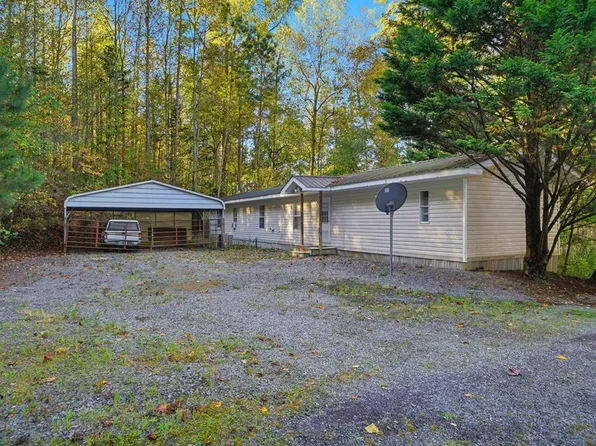 1907 John Call Rd, Talking Rock, GA 30175