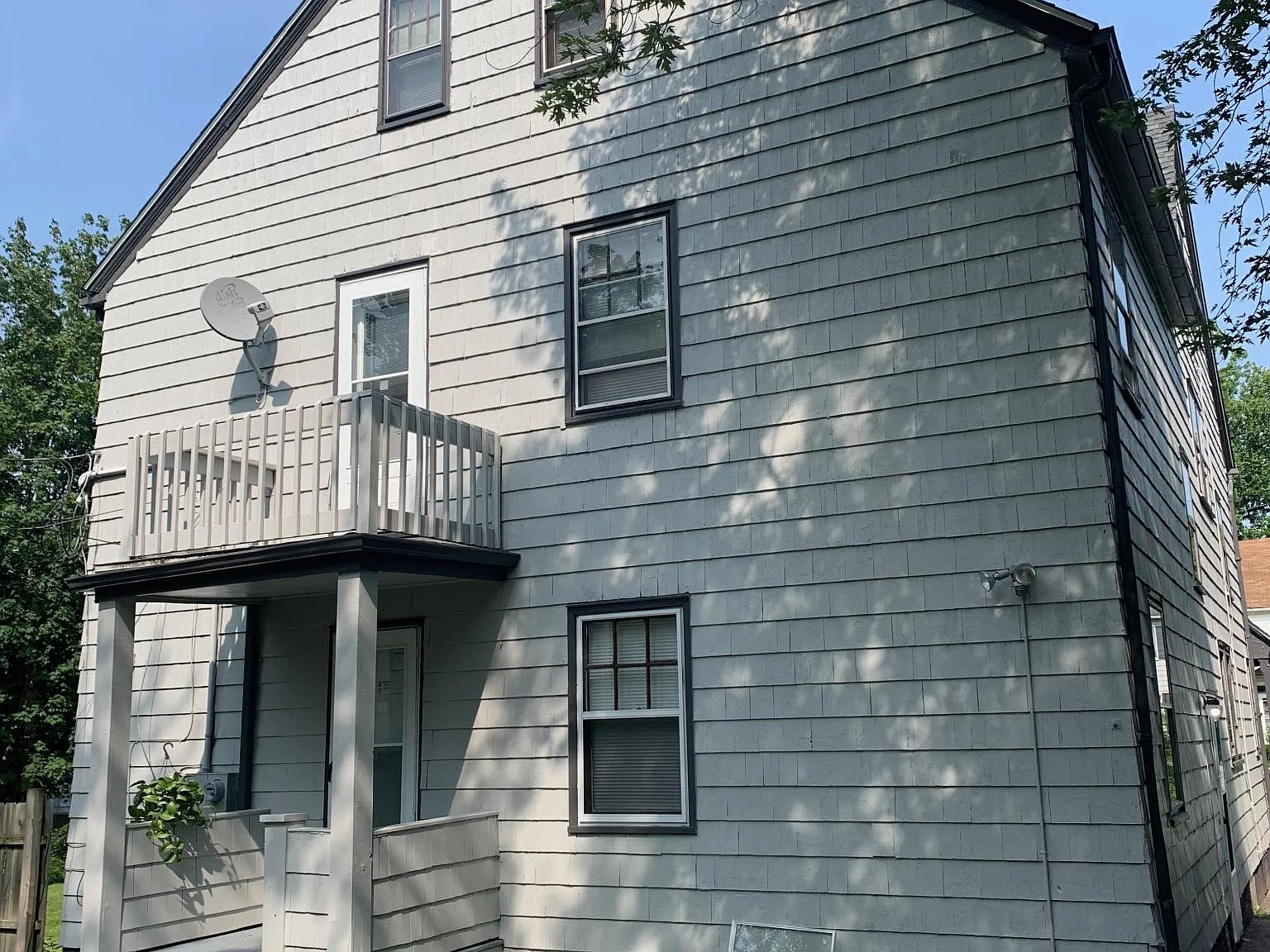2 bed, 1200 sqft, $1,200 — Photo 2