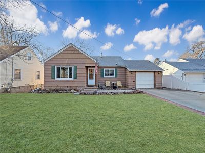 1220 Bell Ave, Des Moines, IA, 50315