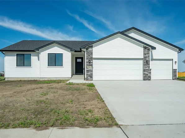 408 Colbie Blossom Ln NW, Bondurant, IA 50035