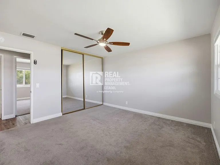 5082 Edinger Ave — Photo 28