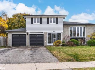 31 Little Ave, Barrie, ON L4N2Z4