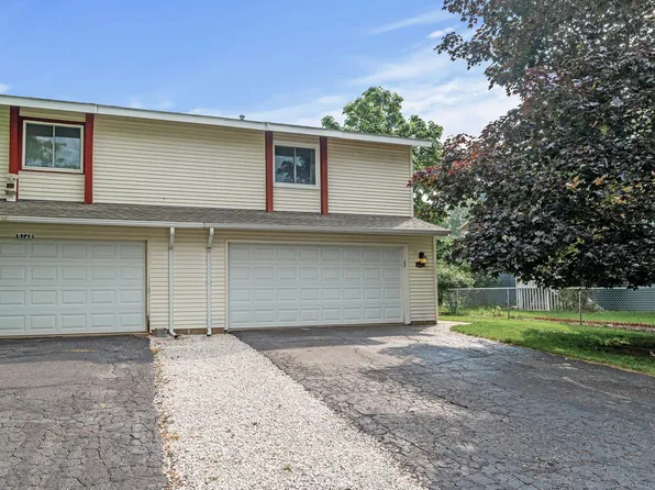 6731 Hallmark Dr, Eden Prairie, MN 55346