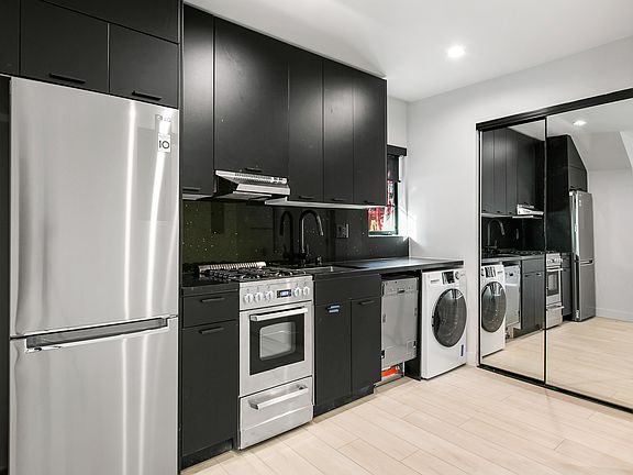 2nd image of 3750 S Canfield Ave #1B