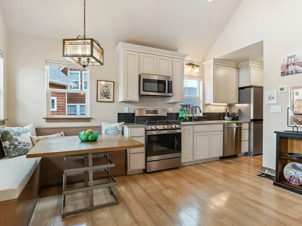 17 Hitchcock Dr, Dover, ID 83825