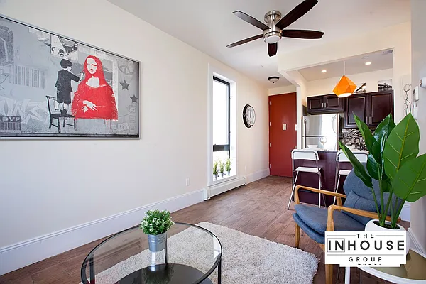 Rented by The InHouse Group | media 13