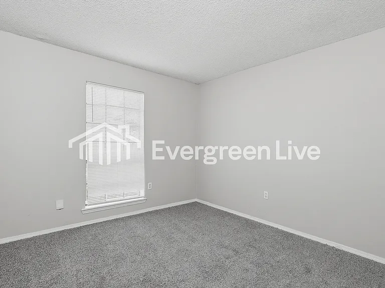 213 Eagle Dr — Photo 11