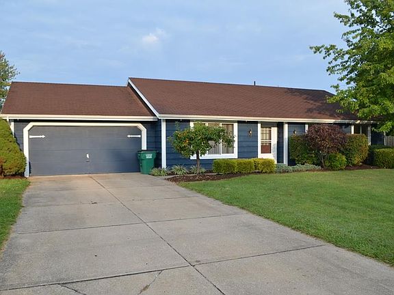 3rd image of 3750 Whistlewood Way