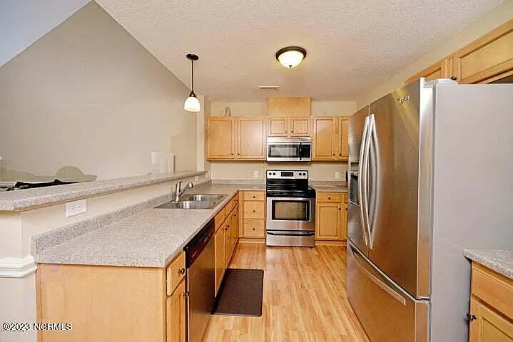 2206 Sweet Bay Dr #A — Photo 7