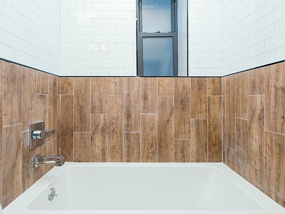 2nd image of 1061 Bergen St APT 7A