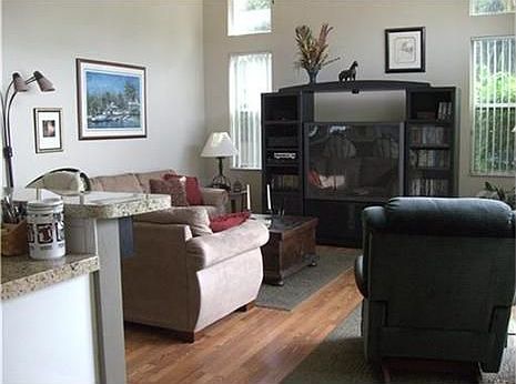 5th image of 4326 NW 65th Ave
