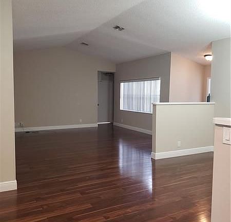 5th image of 8631 NW 82nd St