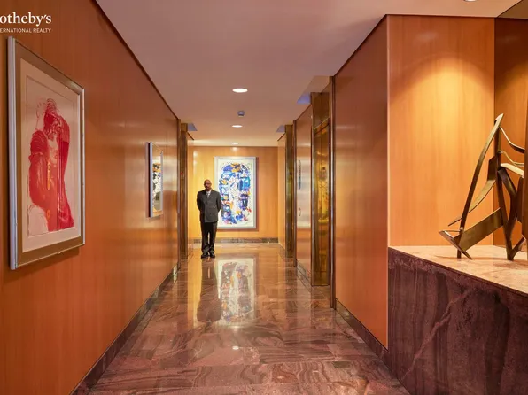 15 West 53rd Street image 11 of 11