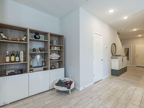5th image of 8184 N 22ND Drive