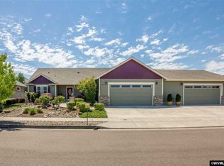 2960 NE Levi Ln, Albany, OR 97321