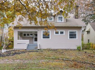 3806 Mayfield Rd, Cleveland Heights, OH 44121