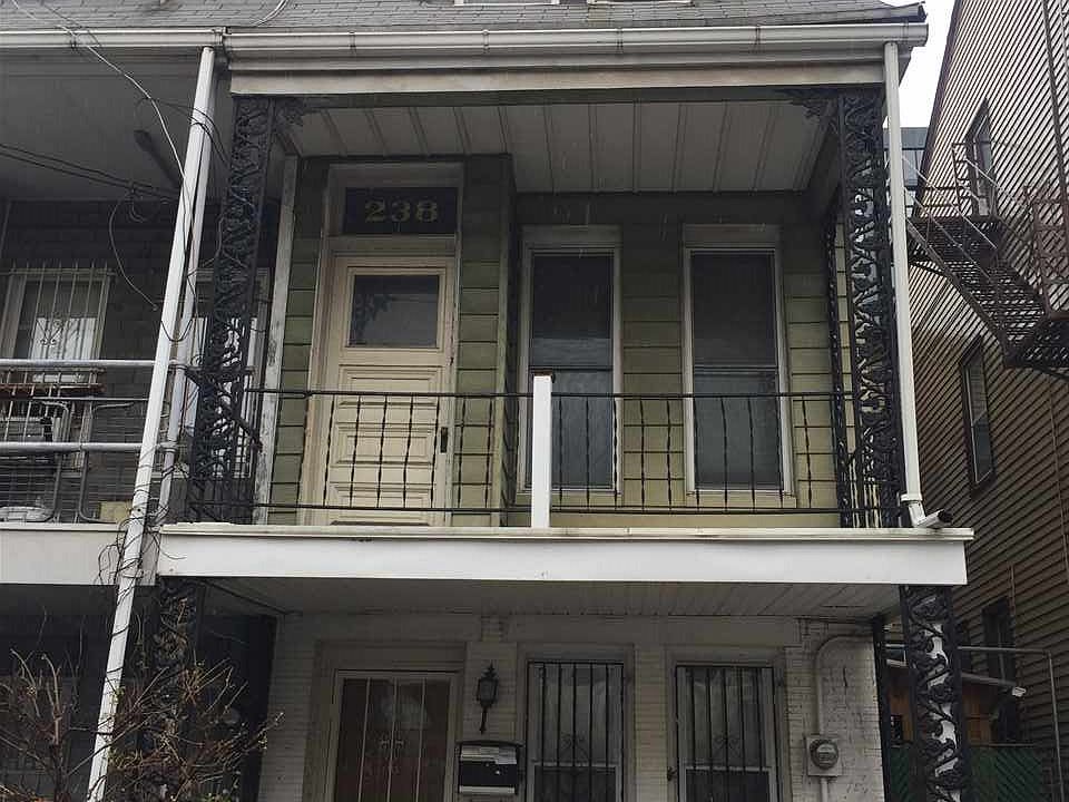 2nd image of 238 Academy St