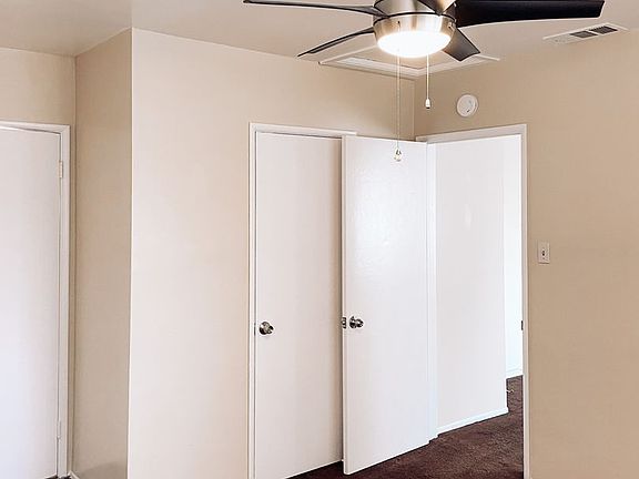 5th image of 10501 Crenshaw Blvd APT 4
