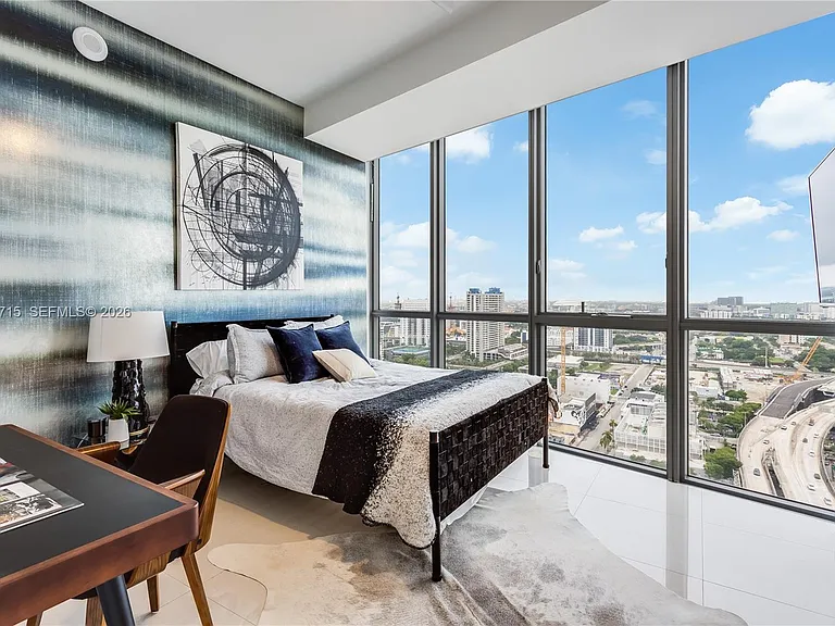 1100 Biscayne Blvd #2708 — Photo 15