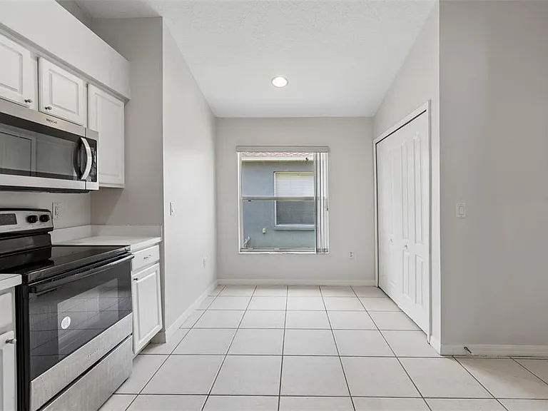2222 Roanoke Springs Dr — Photo 11