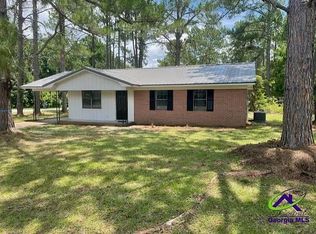118 Lee Ann Rd, Fitzgerald, GA 31750