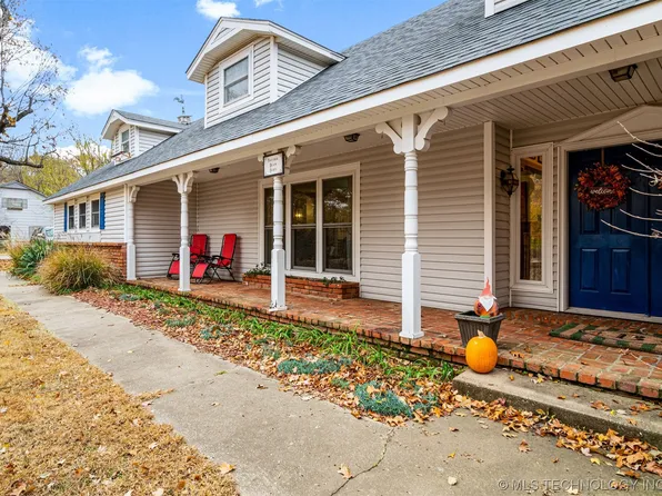 15731 S 4210th Rd, Claremore, OK 74017