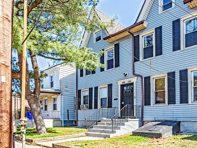 650 N Broad St — Photo 11