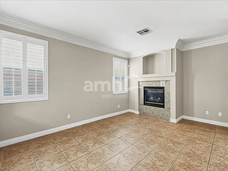 3579 April Springs St — Photo 6