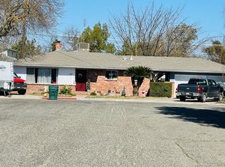 108 S Flora Cir, Reedley, CA 93654