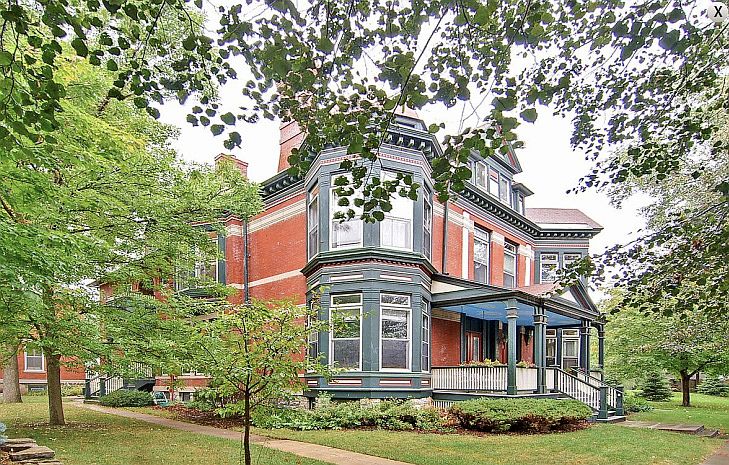 Historic Riley House
