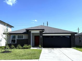 210 John House Ln, Rosharon, TX 77583