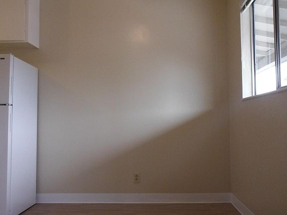 2nd image of 940 Parker Ct APT 7
