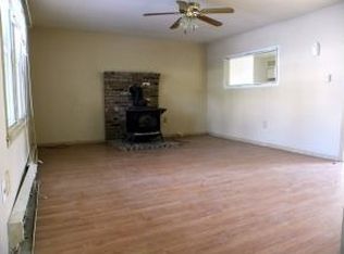 214 4th Ave, Tuckerton, NJ 08087