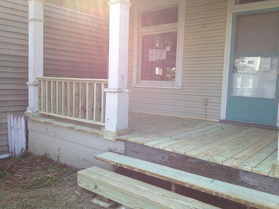 2nd image of 317 Thompson Ave