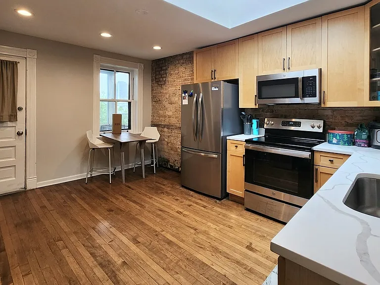 1539 N Wells St #4 — Photo 19