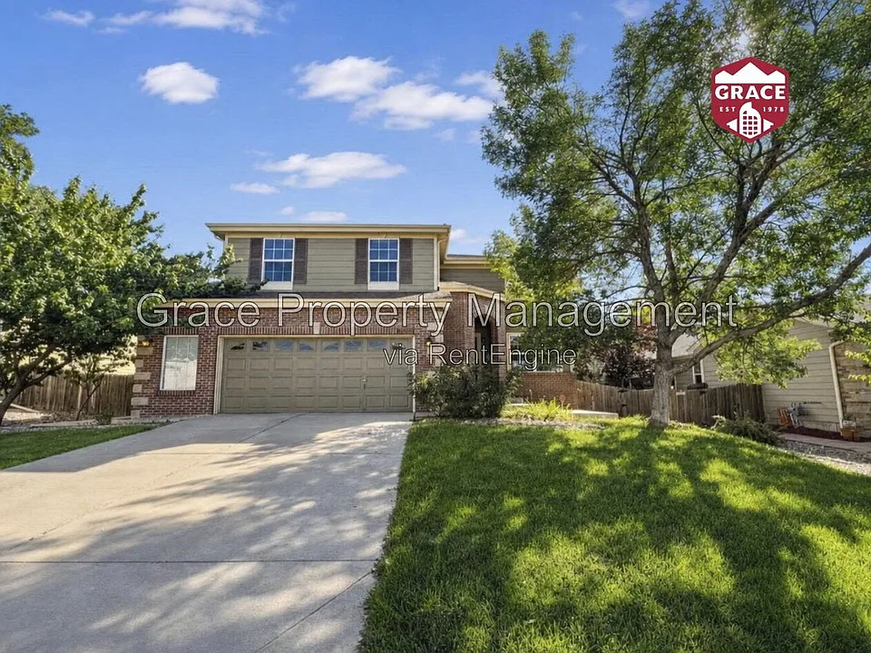 1242 E 100th Pl