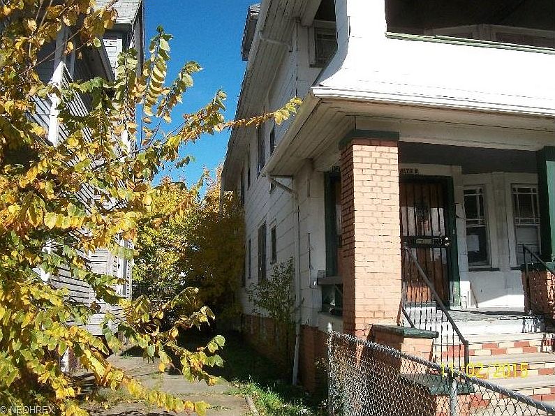 2nd image of 12001 Tuscora Ave