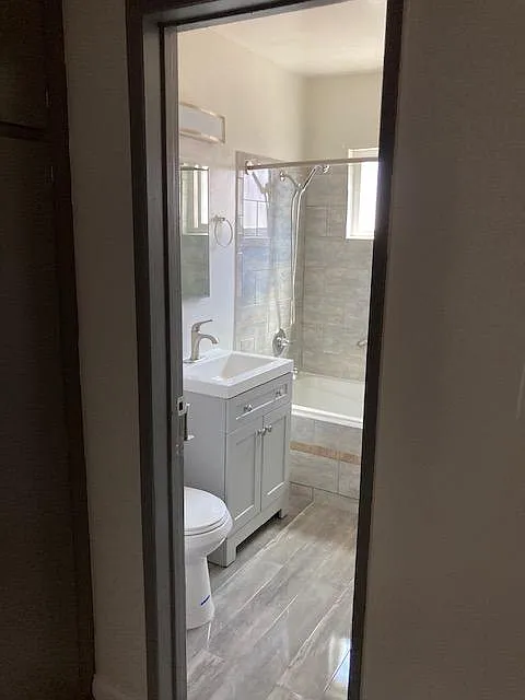 2 bed, 600 sqft, $1,961 — Photo 4
