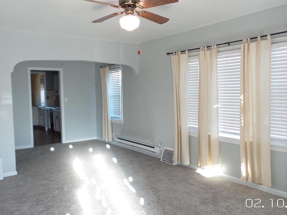 109 1st St S, Shelby, MT 59474 Zillow