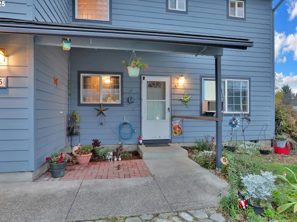 505 Tracy Pl, Junction City, OR 97448