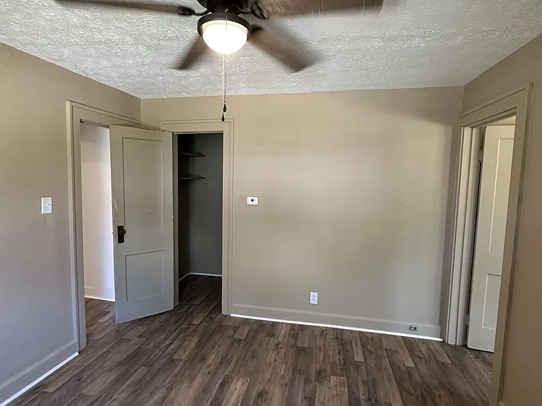 2940 Pitt St #2 — Photo 5