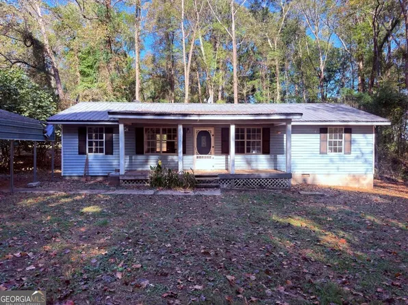 946 Dogwood Trl, Winder, GA 30680