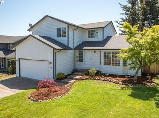 220 SE 17th St, Troutdale, OR 97060