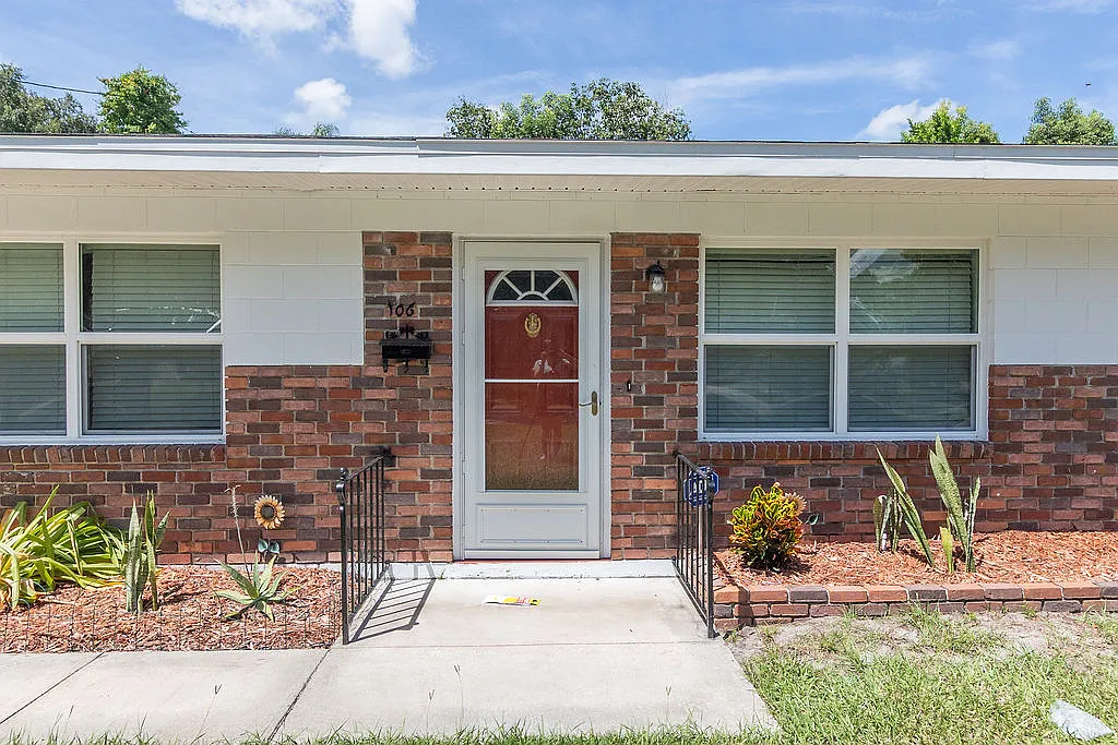 106 North Kentucky Avenue - 1 — Photo 3
