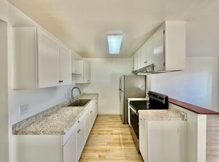 422 N Vine St #C, Fallbrook, CA 92028