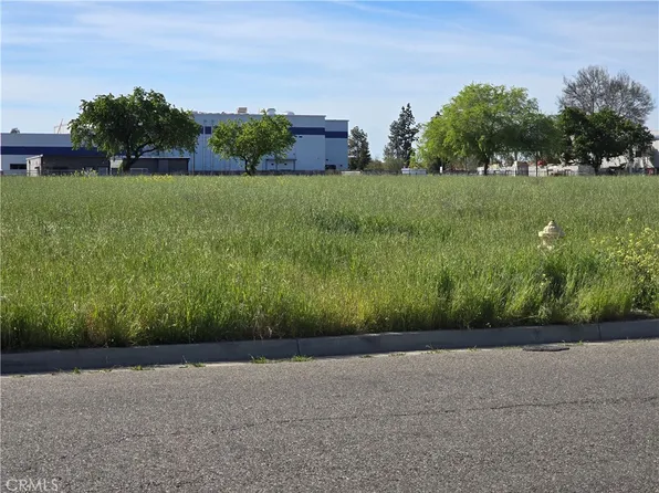 817 Beechcraft Ave #11, Merced, CA 95341